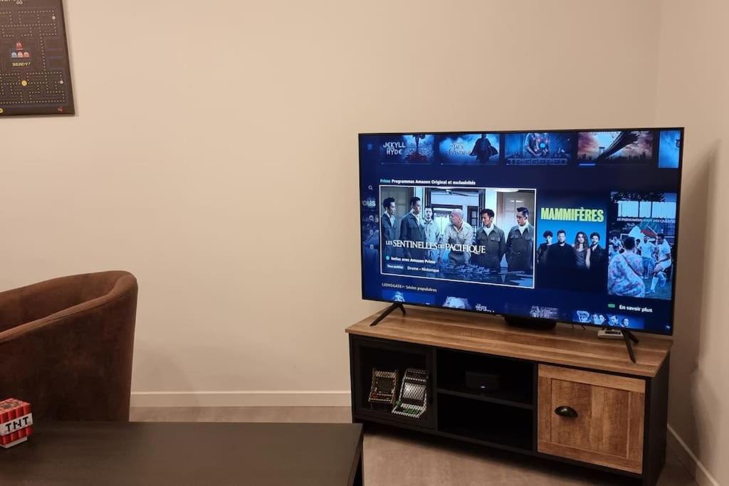 Belle Maison Climatisee Renovee Pac-Man Entre Collegues, Amis, Famille - Barbecue - Netflix - Prime - Baby Foot 50Cts Saint-Seurin-sur-l'Isle Exteriér fotografie