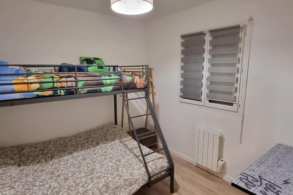 Belle Maison Climatisee Renovee Pac-Man Entre Collegues, Amis, Famille - Barbecue - Netflix - Prime - Baby Foot 50Cts Saint-Seurin-sur-l'Isle Exteriér fotografie